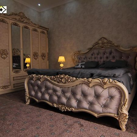 Hotel Buston Chkalovsk Kültér fotó