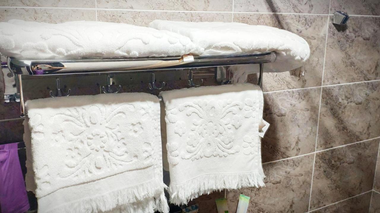 Hotel Buston Chkalovsk Kültér fotó