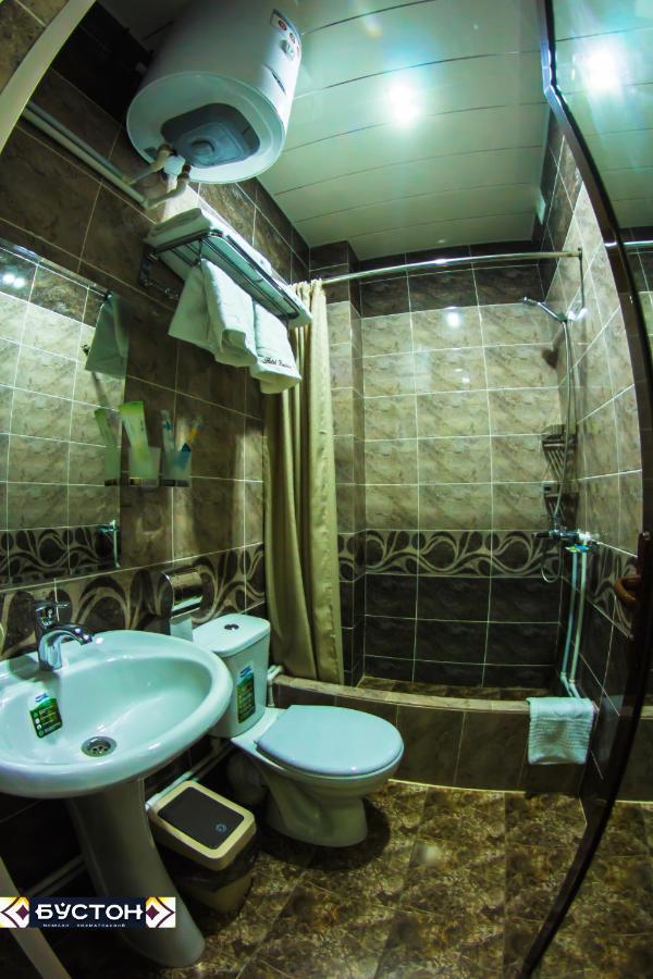 Hotel Buston Chkalovsk Kültér fotó